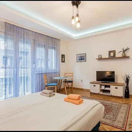 아파트 Balkan-inn Terazije 2 베오그라드